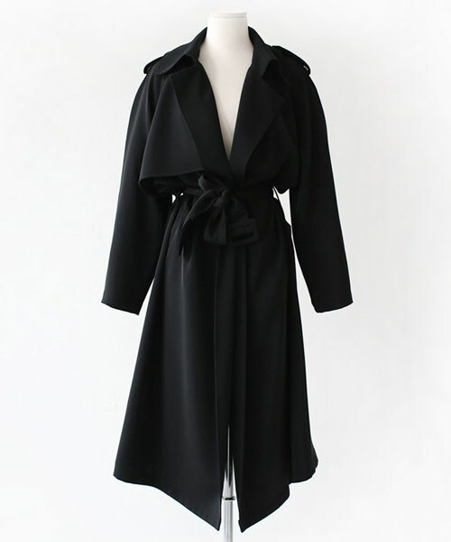 DHOLIC（ディーホリック）の「ルーズロングトレンチコート（トレンチコート・レディース・ライトベージュ/ブラック/ドット・FREE）」の2枚目の写真