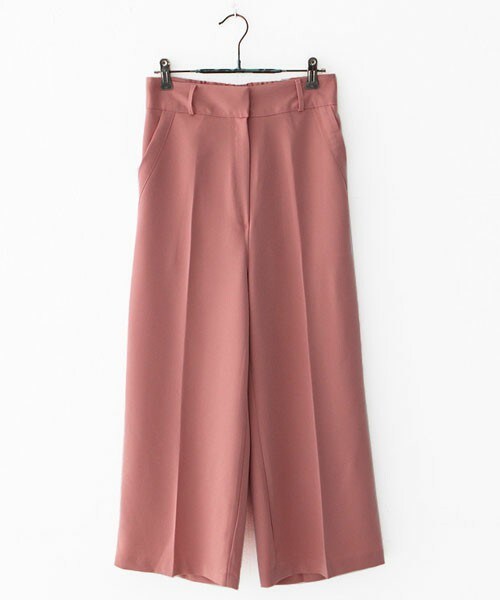 DHOLIC（ディーホリック）の「センタープレスワイドパンツ（その他パンツ・レディース・ブラック/ダークグレー/サーモンピンク・FREE）」の3枚目の写真