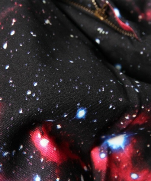 PUBLIC EYES（パブリックアイズ）の「PE-47 スペースグラフィッククロップドパンツ（その他パンツ・メンズ・ブラック・SMALL/MEDIUM）」の10枚目の写真