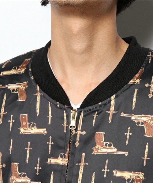 PUBLIC EYES（パブリックアイズ）の「LEJ-069 グラフィックプリント  リバーシブルブルゾン　PUBLIC EYES×LEGENDA（ブルゾン・メンズ・ブラック/ネイビー/レッド・SMALL/MEDIUM）」の10枚目の写真