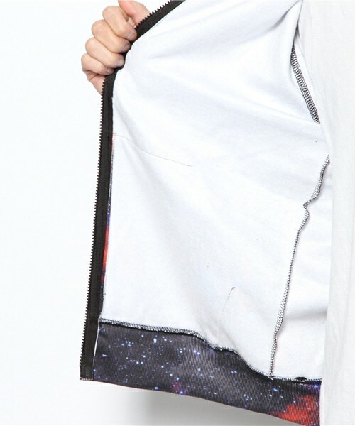 PUBLIC EYES（パブリックアイズ）の「PE-63 グラフィックパーカー PUBLIC EYES（パーカー・メンズ・ブラック・SMALL/MEDIUM）」の12枚目の写真