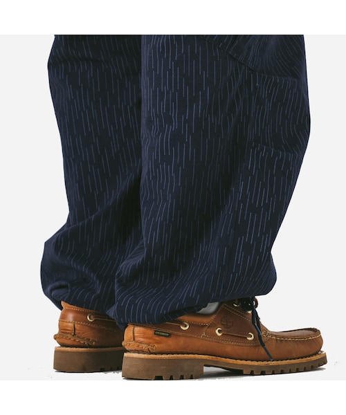 ANGLAN(アングラン)の「CAMO OBLIQUE CARGO PANTS - NAVY - the great divide(その他・メンズ・other・M/L/XL)」の5枚目の写真