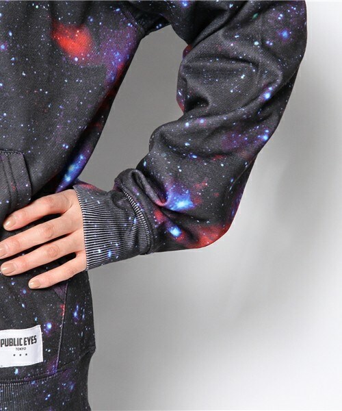 PUBLIC EYES(パブリックアイズ)の「PE-63W グラフィックパーカー(パーカー・レディース・ブラック・X-SMALL/SMALL/MEDIUM)」の7枚目の写真