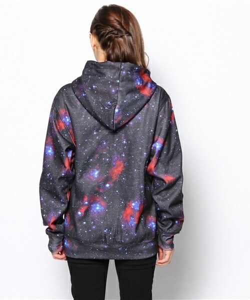 PUBLIC EYES(パブリックアイズ)の「PE-63W グラフィックパーカー(パーカー・レディース・ブラック・X-SMALL/SMALL/MEDIUM)」の4枚目の写真