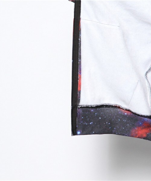 PUBLIC EYES(パブリックアイズ)の「PE-63W グラフィックパーカー(パーカー・レディース・ブラック・X-SMALL/SMALL/MEDIUM)」の9枚目の写真