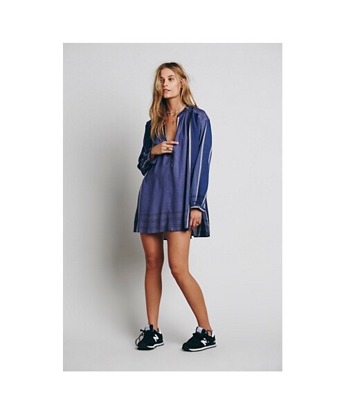 FREE PEOPLE(フリーピープル)の「Long Sleeve Yarn Dye Lurex Tunic(シャツ/ブラウス・レディース・Denim Blue Combo・L/XS/S/M)」の8枚目の写真