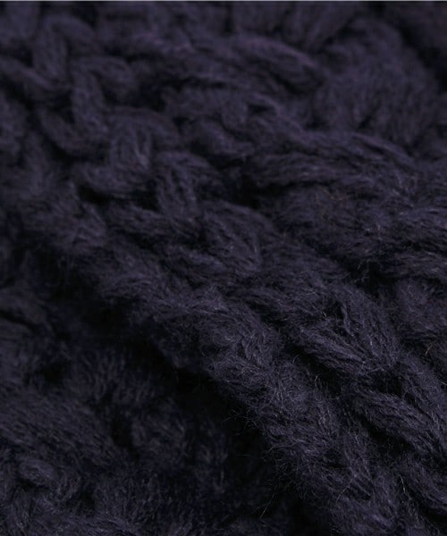 unrelaxing（アンリラクシング）の「TR-01　ケーブル編みニットスヌード（ストール/ショール・メンズ・ブラック/ブラウン/ネイビー/イエロー/レッド/グレー・FREE）」の15枚目の写真