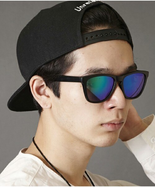 MEMENTISM（メメントイズム）の「ME-28 ミラーレンズサングラス 眼鏡 伊達眼鏡 だてメガネ（サングラス・メンズ・グリーン/ブルー/イエロー・FREE）」の2枚目の写真