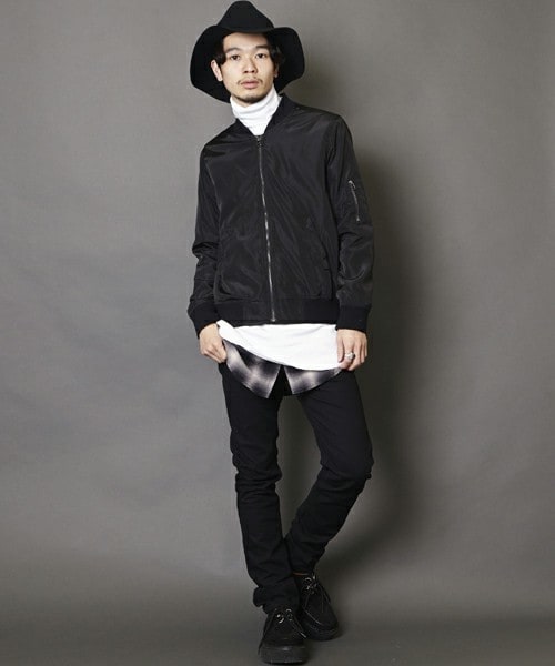 unrelaxing（アンリラクシング）の「UR-77 ナイロンMA-1（ブルゾン・メンズ・ブラック・SMALL/MEDIUM/LARGE）」の9枚目の写真