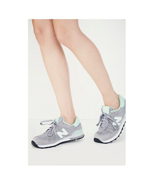 NEW BALANCE（ニューバランス）の「New Balance Modern Classic Trainer（スニーカー・レディース・Grey・6 1/2/7 1/2/7/8/8 1/2/9/10/6）」の2枚目の写真