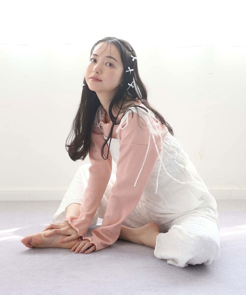 one after another NICE CLAUP(ワンアフターアナザーナイスクラップ)の「【flower collection】サーマルロンT(Tシャツ/カットソー・レディース・イエロー系その他/ホワイト系その他/ピンク・FREE)」の3枚目の写真