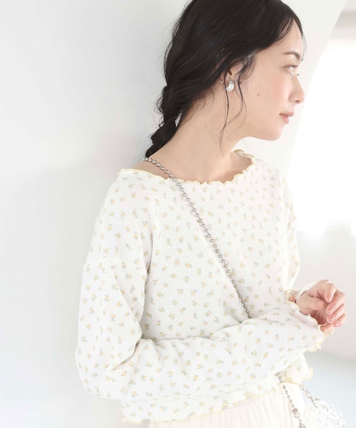 one after another NICE CLAUP(ワンアフターアナザーナイスクラップ)の「【flower collection】サーマルロンT(Tシャツ/カットソー・レディース・イエロー系その他/ホワイト系その他/ピンク・FREE)」の1枚目の写真