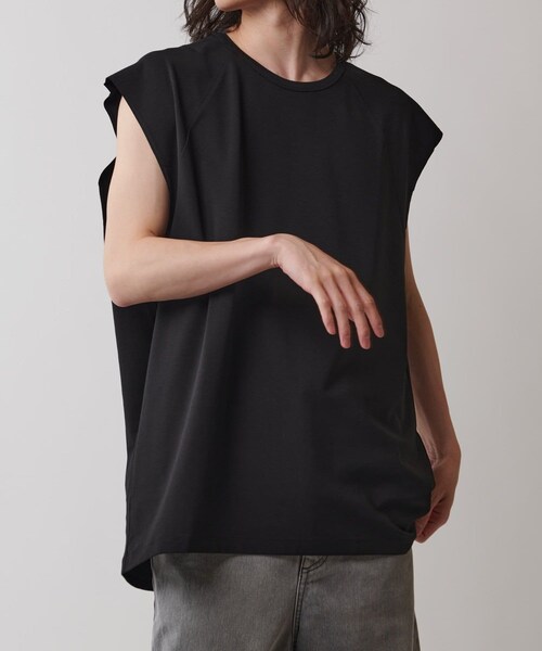 Lui's（ルイス）の「SHINE ノースリーブカットソー（Tシャツ/カットソー・メンズ・ホワイト/ブラック/チャコールグレー/ライトグレー・F）」の2枚目の写真