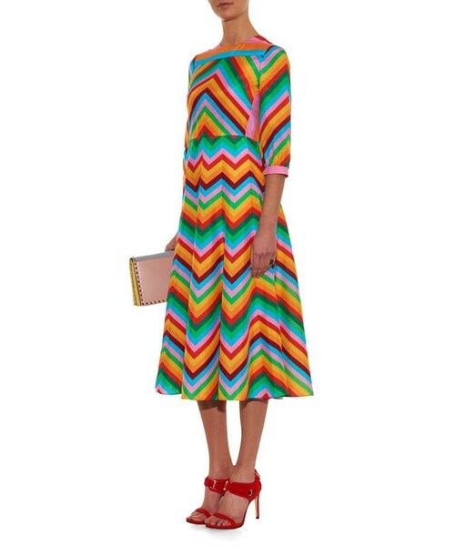 VALENTINOワンピース VALENTINO（ヴァレンティノ）の「Valentino 1973 Rainbow midi