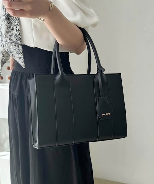 one after another NICE CLAUP(ワンアフターアナザーナイスクラップ)の「ミニロゴ入りトートバッグ(ショルダーバッグ・レディース・アイボリー/サックスブルー/ブラック・FREE)」の2枚目の写真