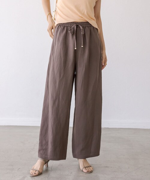 RIVE DROITE（リヴドロワ）の「【快適な履き心地】レーヨンリネンイージーパンツ（パンツ・レディース・ベージュ/ブラウン/ブラック・F）」の3枚目の写真