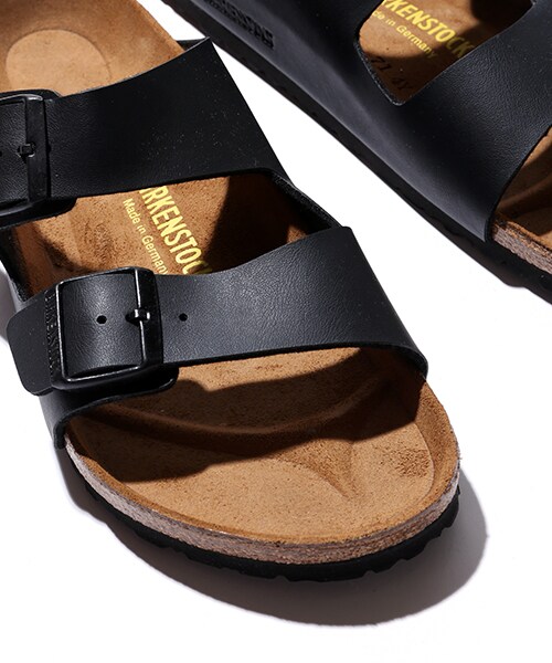 BIRKENSTOCK（ビルケンシュトック）の「ARIZONA（シューズ・メンズ・ホワイト/ブラック・40/41/42）」の4枚目の写真