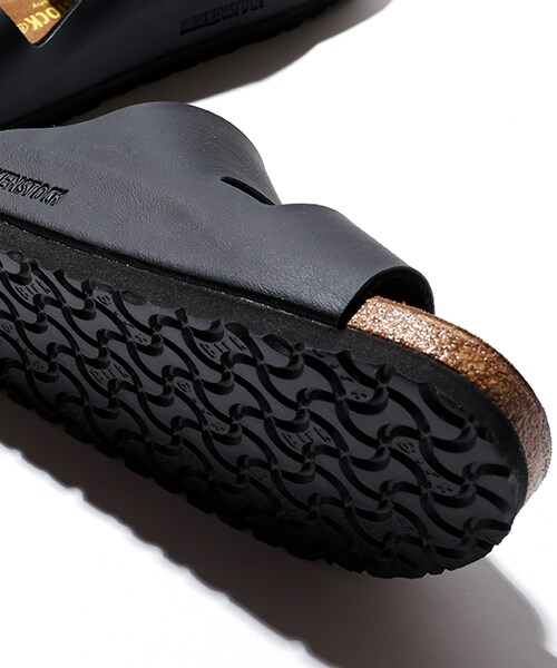 BIRKENSTOCK（ビルケンシュトック）の「ARIZONA（シューズ・メンズ・ホワイト/ブラック・40/41/42）」の9枚目の写真