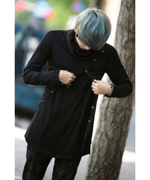 STORES.jp（ストアーズドットジェーピー）の「斜めボタンタートル★モード×スタイリッシュ★【送料無料】（Tシャツ/カットソー・メンズ・その他）」の4枚目の写真