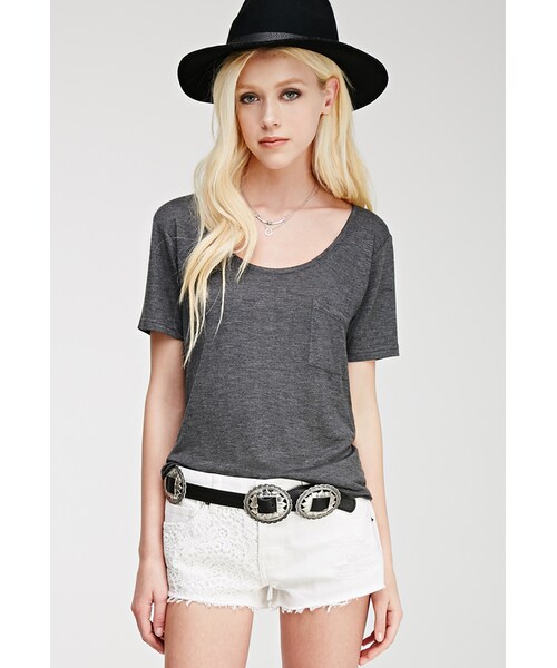 FOREVER 21（フォーエバー トゥエンティーワン）の「FOREVER 21 Slub Knit Pocket Tee（Tシャツ/カットソー・レディース・White/Charcoal/Light blue・Small/Large/Medium）」の2枚目の写真
