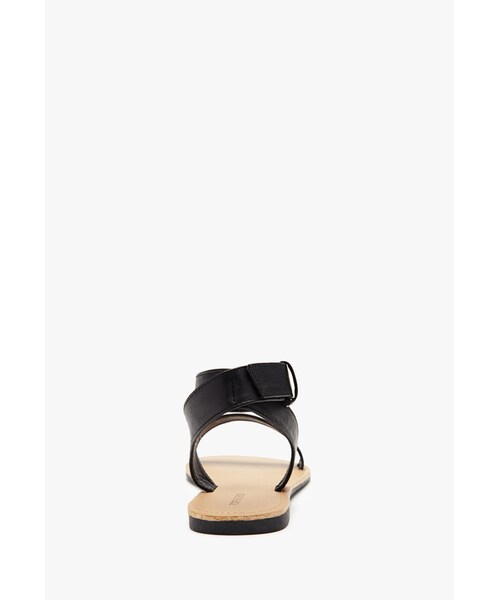 FOREVER 21（フォーエバー トゥエンティーワン）の「FOREVER 21 Faux Leather Ankle Strap Sandals（サンダル・レディース・Camel/Black/White・7/6/8/9/10）」の3枚目の写真