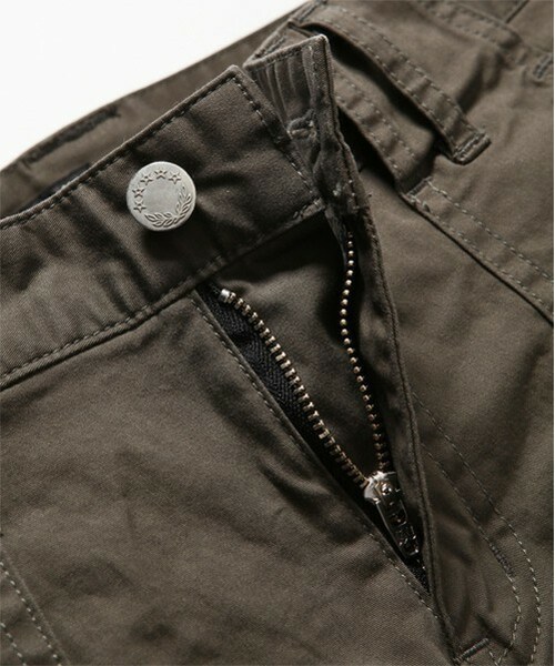SABLE CLUTCH（セーブルクラッチ）の「ギャバストレッチスキニーブッシュパンツ（カーゴパンツ・メンズ・オフホワイト/カーキ・SMALL/MEDIUM/LARGE/X-LARGE）」の17枚目の写真