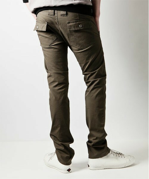 SABLE CLUTCH（セーブルクラッチ）の「ギャバストレッチスキニーブッシュパンツ（カーゴパンツ・メンズ・オフホワイト/カーキ・SMALL/MEDIUM/LARGE/X-LARGE）」の6枚目の写真