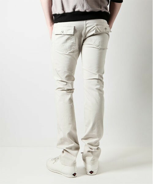 SABLE CLUTCH（セーブルクラッチ）の「ギャバストレッチスキニーブッシュパンツ（カーゴパンツ・メンズ・オフホワイト/カーキ・SMALL/MEDIUM/LARGE/X-LARGE）」の4枚目の写真