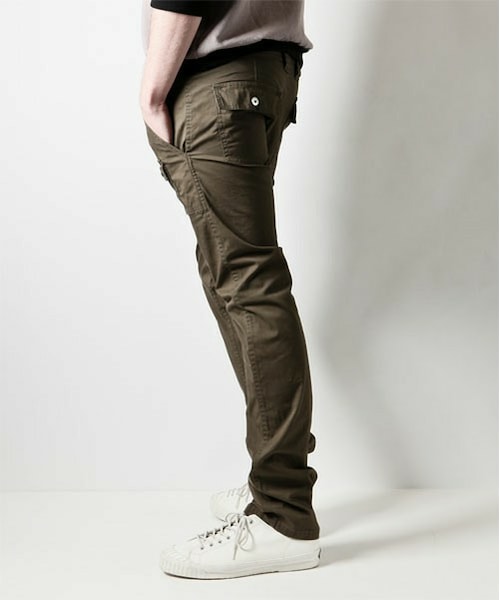 SABLE CLUTCH（セーブルクラッチ）の「ギャバストレッチスキニーブッシュパンツ（カーゴパンツ・メンズ・オフホワイト/カーキ・SMALL/MEDIUM/LARGE/X-LARGE）」の5枚目の写真