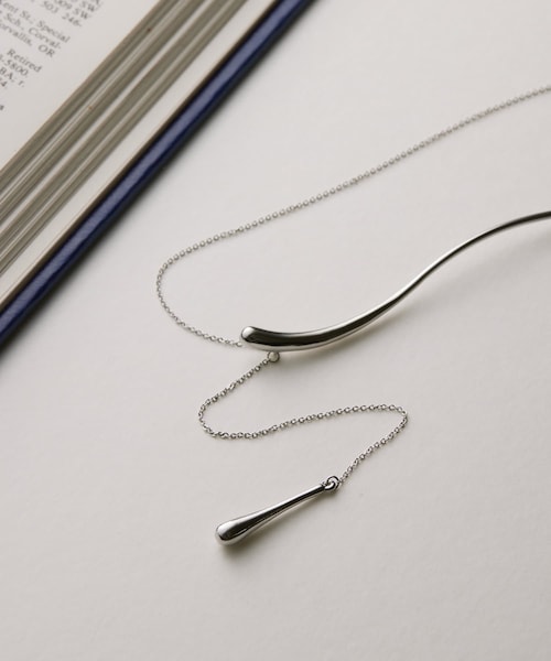 Chez toi（シェトワ）の「ウェーブポイントネックレス（ネックレス・レディース・ゴールド/シルバー・FREE）」の2枚目の写真