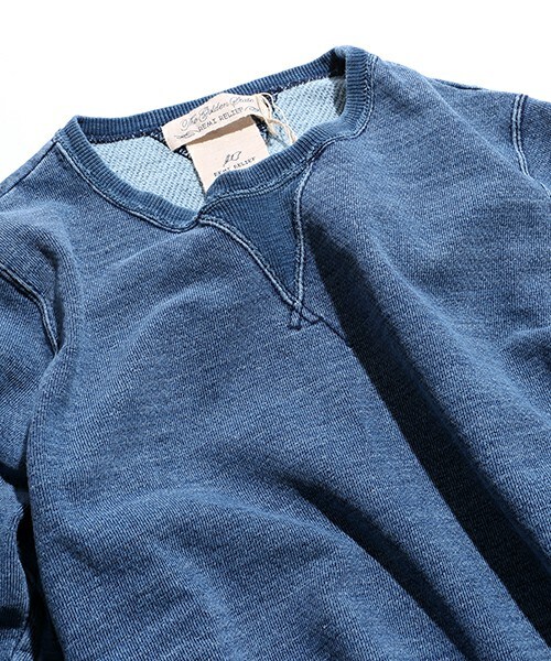 REMI RELIEF（レミレリーフ）の「INDIGO 裏毛スペシャル加工クルー