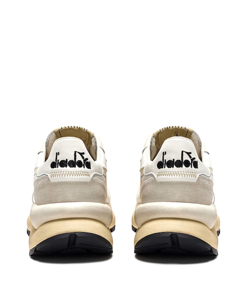 DIADORA（ディアドラ）の「MERCURY ELITE（23～25cm）（シューズ・メンズ・WHITE/10・23/23H/24/24H/25）」の2枚目の写真