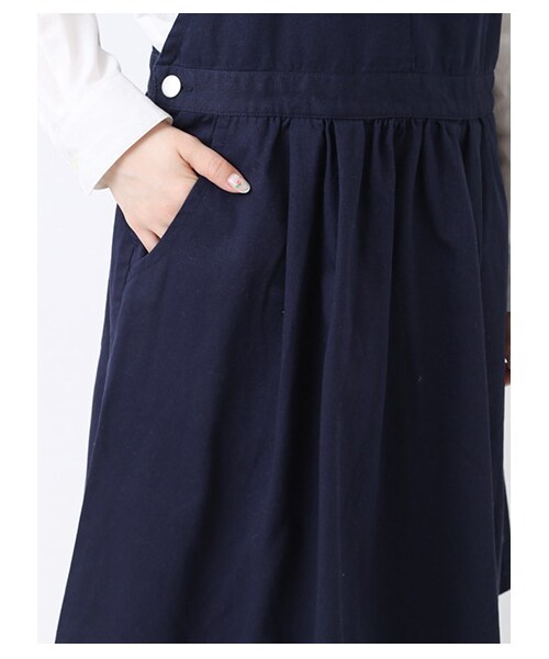 ehka sopo（エヘカソポ）の「ショートジャンスカ（サロペット・レディース・アイボリー/グリーン/ネイビー・M）」の8枚目の写真