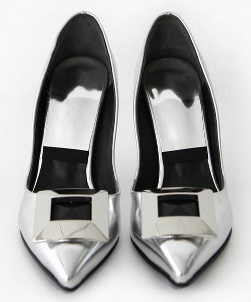 DHOLIC（ディーホリック）の「2タイプメタリックシューズ（パンプス・レディース・ゴールドA/ブラックA/シルバーA/ゴールドB/ブラックB/シルバーB・230/235/240/245/250）」の4枚目の写真