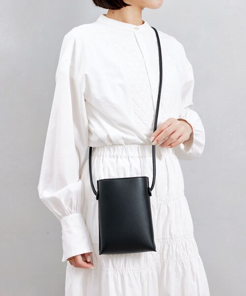 3coins（3coins）の「スクエアショルダーバッグ（バッグ・レディース・アイボリー/ブラック・FREE）」の2枚目の写真