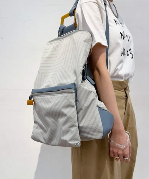 ear PAPILLONNER（イアパピヨネ）の「《WEB限定カラーあり/撥水