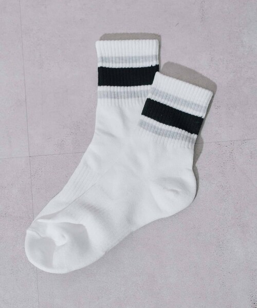 CIAOPANIC TYPY（チャオパニックティピー）の「【GUNZE×TYPY】ラインショートソックス（MENS）（ソックス/靴下・メンズ・オレンジ/グリーン/ダークグリーン/ネイビー/ピンク/ブラック・25to27）」の2枚目の写真