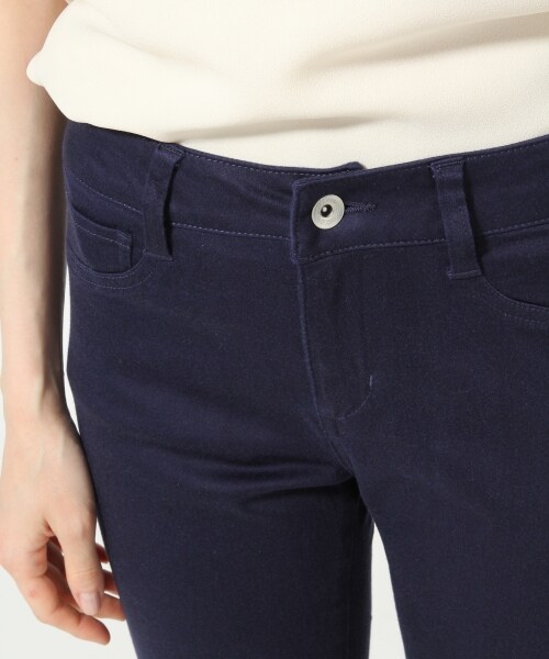 LEPSIM（レプシィム）の「【伸縮性抜群で穿きやすい！】ストレッチムジスリムクロプドパンツ（パンツ・レディース・オフ05/ブラック09/ベージュ52/イエロー65/グリーン75/ネイビー88・Ｓ/Ｍ/Ｌ）」の10枚目の写真