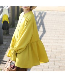 and it_（アンドイット）の「デイリーラッシュガードフリルスリーブブラウス M L（その他・レディース）」