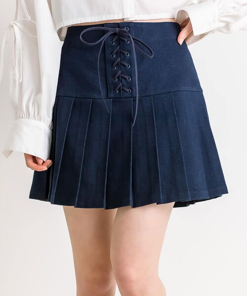OLIVE des OLIVE(オリーブデオリーブ)の「レースアッププリーツミニスカート(デニムスカート・レディース・キャメル/サックスブルー/チェック/ワンウォッシュ・FREE)」の4枚目の写真