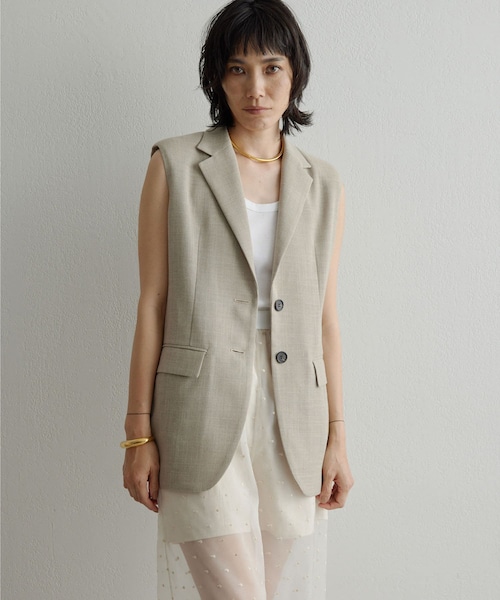 今ならほぼ即納！ Whim Gazette（ウィムガゼット）の「テーラードジレ（）」 - WEAR トップス