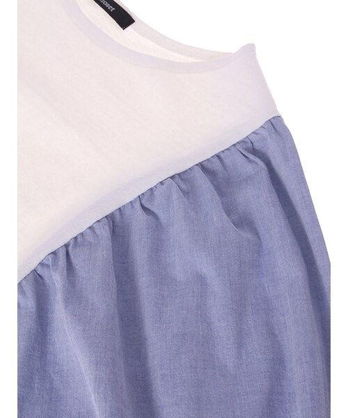 w closet(ダブルクローゼット)の「異素材袖プルオーバー(トップス・レディース・オフホワイト/オフホワイト×ブルー/ネイビー・FREE)」の8枚目の写真