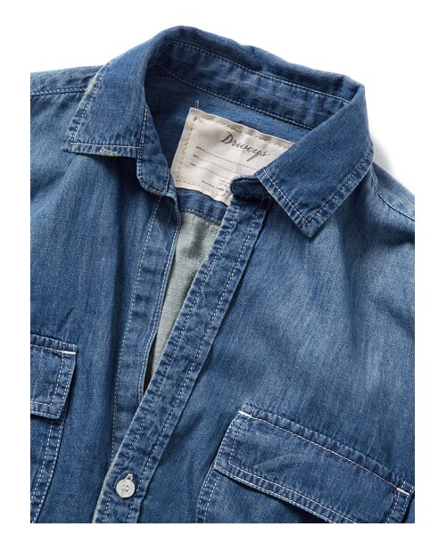 DRWCYS（ドロシーズ）の「フラップポケットデニムシャツ（トップス・レディース・ブルー/インディゴ）」の6枚目の写真