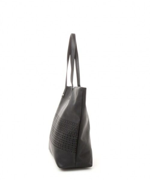 GLOBAL WORK（グローバルワーク）の「パンチングトートＢＡＧ（バッグ・レディース・ホワイト05/ブラック09/ピンク22/ブルー85・ONE　SIZE）」の6枚目の写真