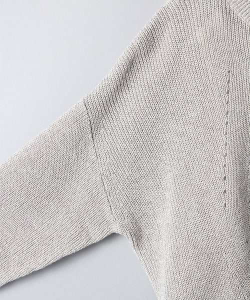 JEANASIS（ジーナシス）の「2PニットレイヤードVネック7S（トップス・レディース・オフホワイト(05)/ブラック(09)/グレー(15)/ブルー(85)・FREE）」の8枚目の写真