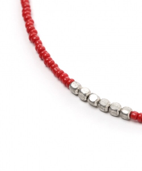 RAGEBLUE（レイジブルー）の「ビーズネックレス（アクセサリー・メンズ・ホワイト系02/ブラック系09/レッド系35/ライトブルー系82・ONE SIZE）」の7枚目の写真