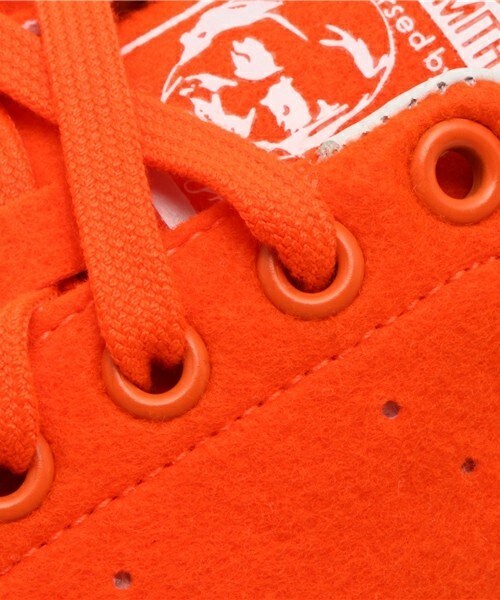 adidas（アディダス）の「adidas×Pharrell Williams　STAN SMITH TNS（スニーカー・メンズ・オレンジ・28/27）」の10枚目の写真