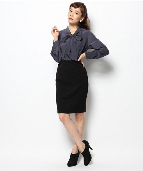 Soareak（ソアリーク）の「ｸﾚｰﾌﾟｻﾃﾝﾎﾞｳﾀｲBL（シャツ/ブラウス・レディース・ホワイト/ネイビー/ライトピンク・MEDIUM）」の7枚目の写真