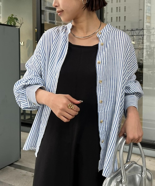 美品　コキュカ　リネンレーヨン　バンドカラーシャツ　ブラック　オーバーサイズ CIAOPANIC TYPY（チャオパニックティピー）の「リネンレーヨン
