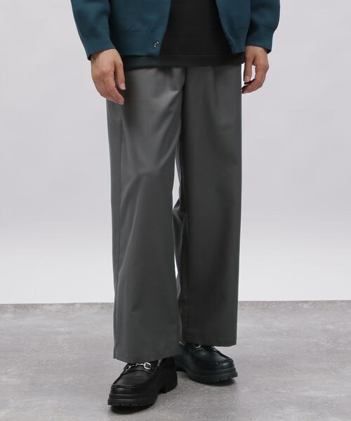 LAKOLE(ラコレ)の「TRワイドイージーパンツ(パンツ・チャコール18/ブラック19/グリーン70・S/M/L)」の8枚目の写真